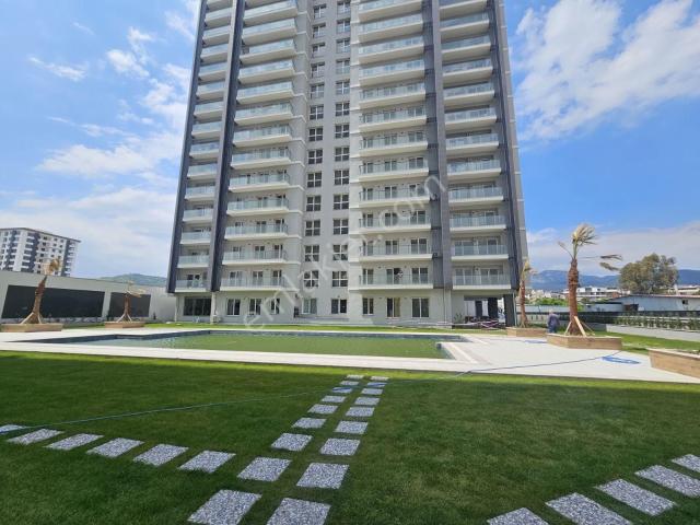 Söke Yenicami Mahallesi Mylıfe Poınt Sitesinde Satılık 2+1 Daire