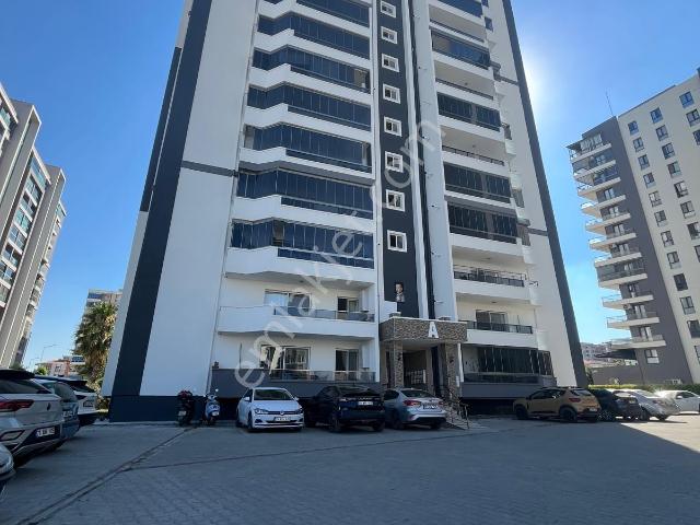 Söke Yenicami Mahallesi'nde Satılık Lüks 3+1 Daire