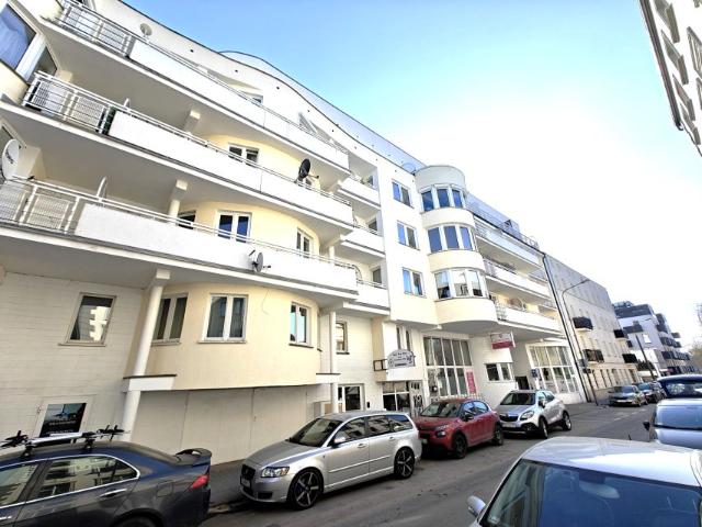 Sokoła 52,75 m², Poznań