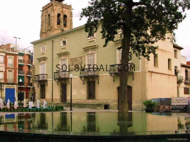 SOL8VIDAL ALQUILA PISO Reformado, junto universidad