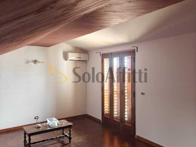 Soluzione Indipendente in affitto a Viagrande, case in affitto Viagrande