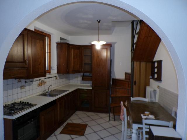 Soluzione Indipendente in affitto a Calci, case in affitto Calci