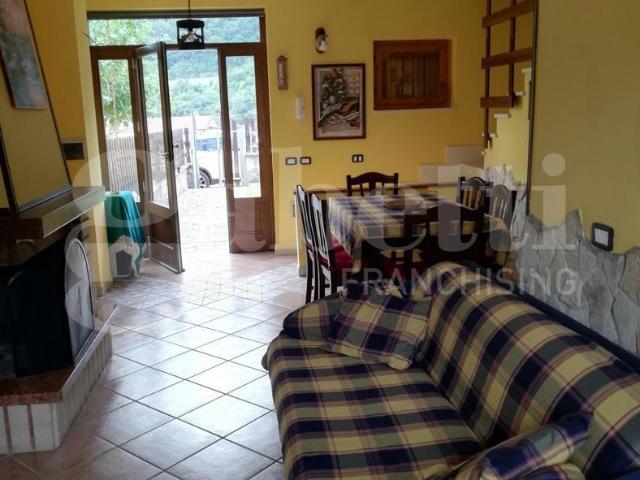 Soluzione Indipendente in affitto a Castel di Sangro, case in affitto Castel di Sangro