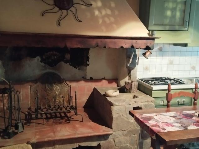 Soluzione Indipendente in affitto a Chianni, case in affitto Chianni
