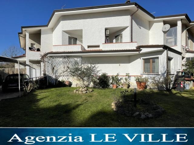 Soluzione Semindipendente in affitto a Pietrasanta, giardino, terrazzo, veranda TrovaCasa