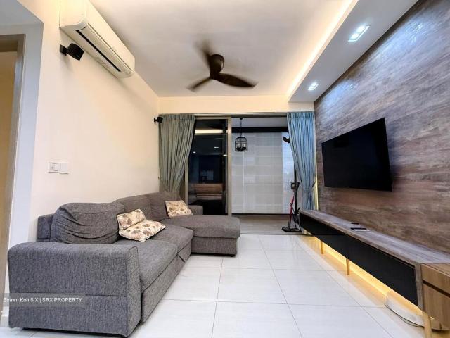 Sol Acres D23, Condominium