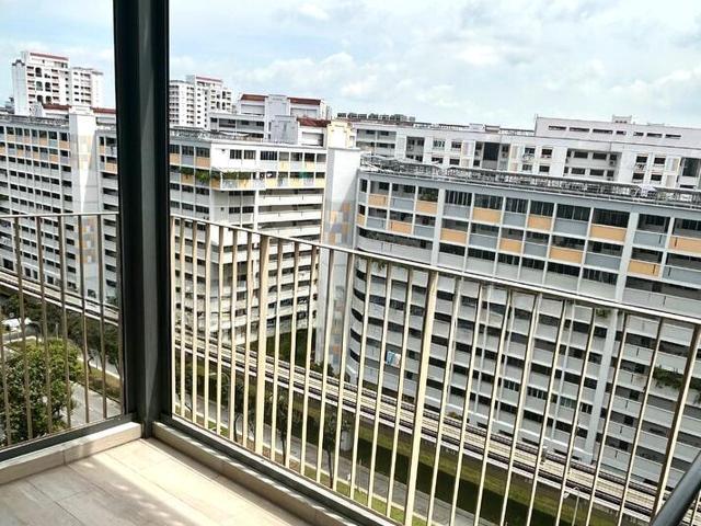 Sol Acres D23, Condominium