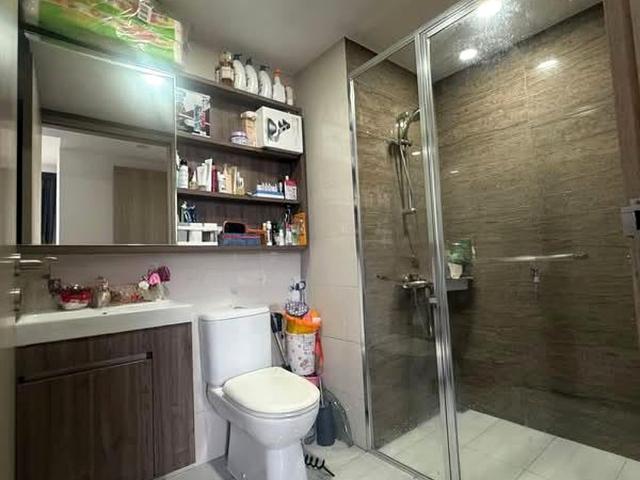 Sol Acres D23, Condominium