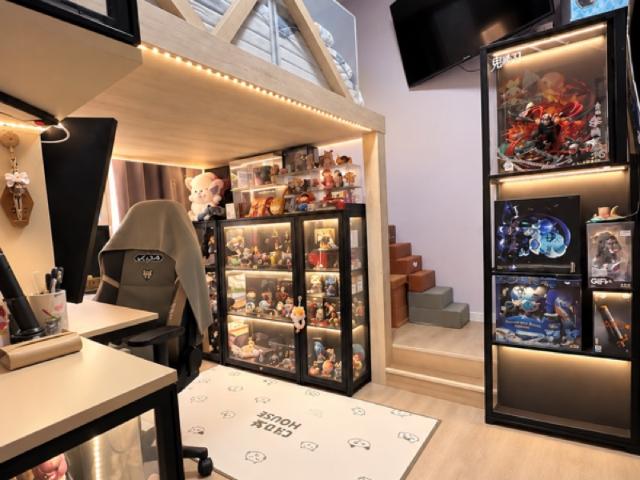 Sol Acres Executive Condominium For Sale, $950,000, 2 Bed 1 Bath 570 sqft $1,667.00 psf