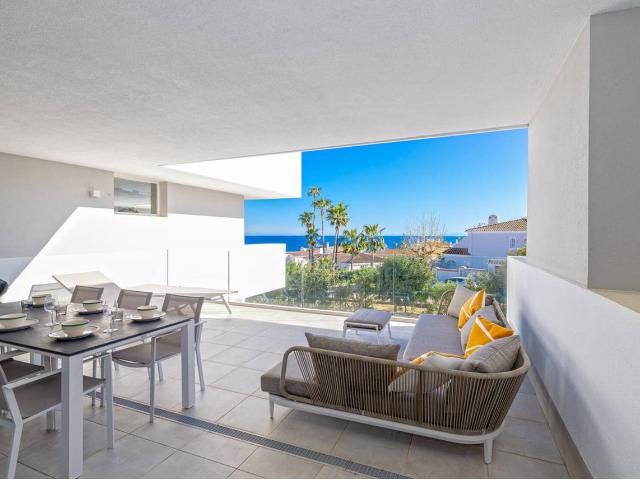 Sol, Mar y Estilo: Propiedad Contemporánea en Manilva 194m² Manilva