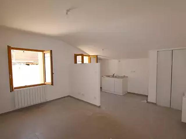 Solaize 69360 Location appartement 2 pièces t2 au dernier étage parking