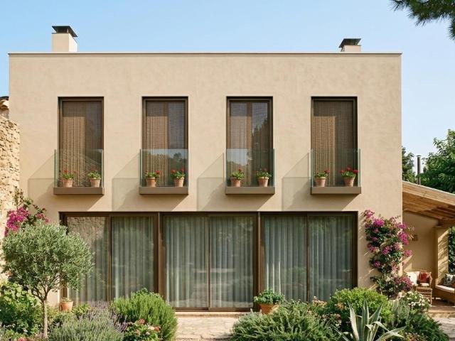 SOLAR URBÀ AMB LLICÈNCIA CONCEDIDA PER A PROMOCIÓ RESIDENCIAL