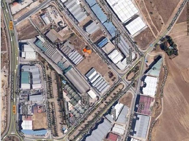 Solar Urbano con Desmonte, acometida eléctrica, transformador y acometida de agua ya realizados