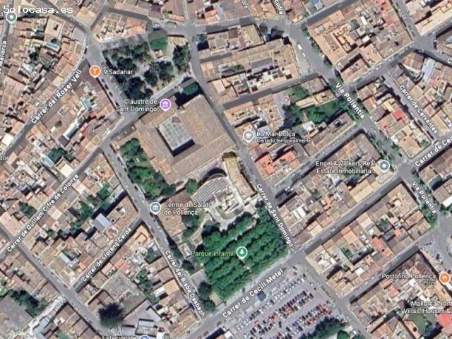 Solar urbano con edificación existente en pleno casco histórico de Pollença