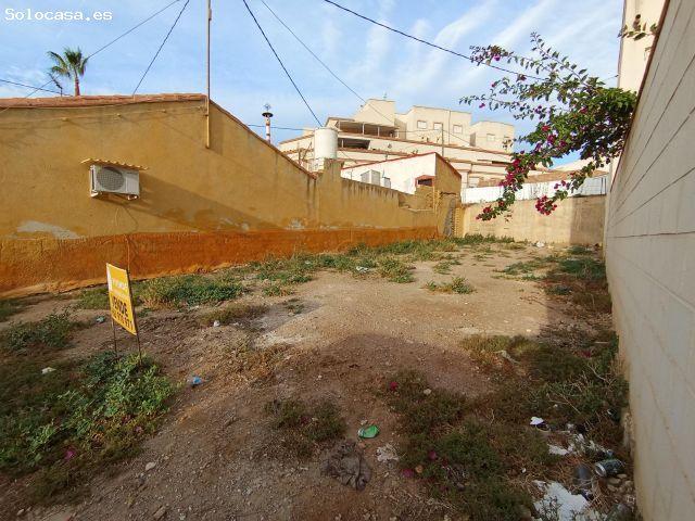 SOLAR URBANO CON PROYECTO PARA 5 VIVIENDAS