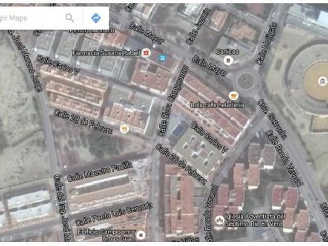 Solar urbano con 150 m2
