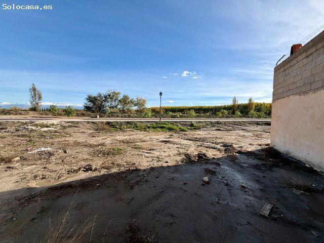 Solar urbano de 253 m² en Fuente Vaqueros – Ubicación privilegiada junto al río Genil