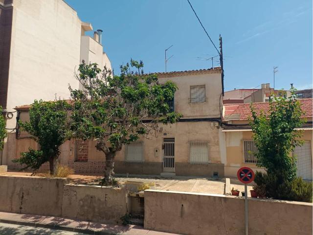Solar urbano en Churra – Suelo con viabilidad para promoción residencial en altura