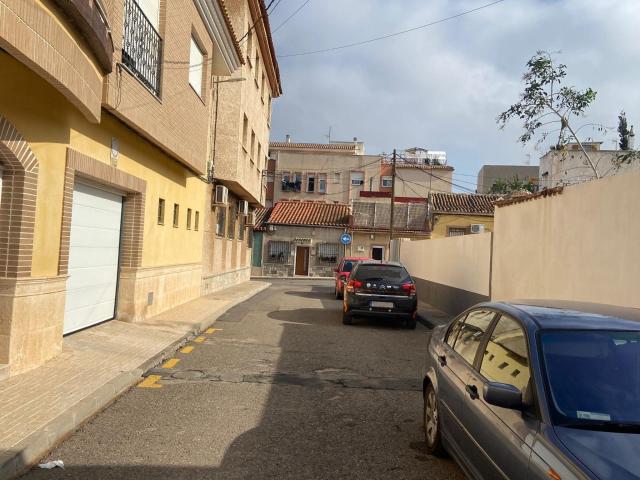 SOLAR URBANO EN LA UNION