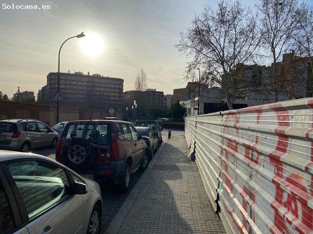 SOLAR URBANO EN REUS ZONA LLEVANT