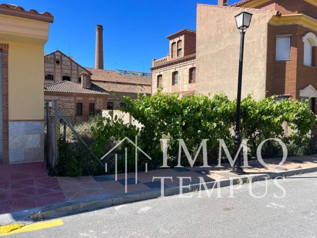SOLAR URBANO EN VENTA – 285 m²