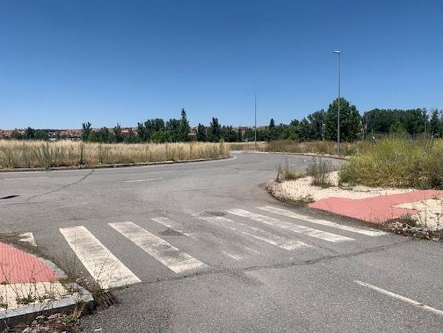 Solar urbano en venta. ÁVILA