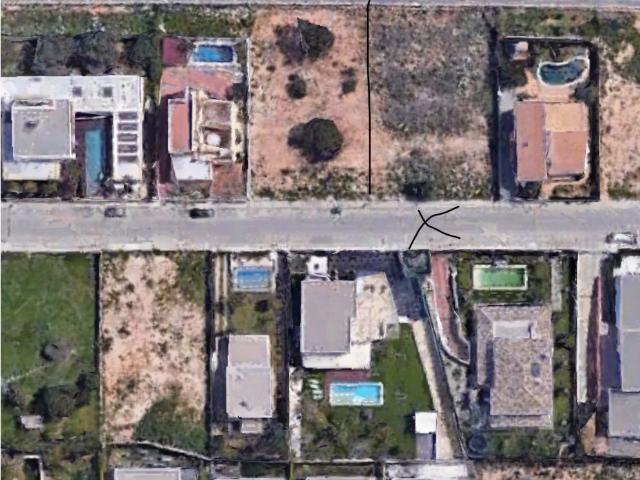 Solar urbano en venta. GODELLA