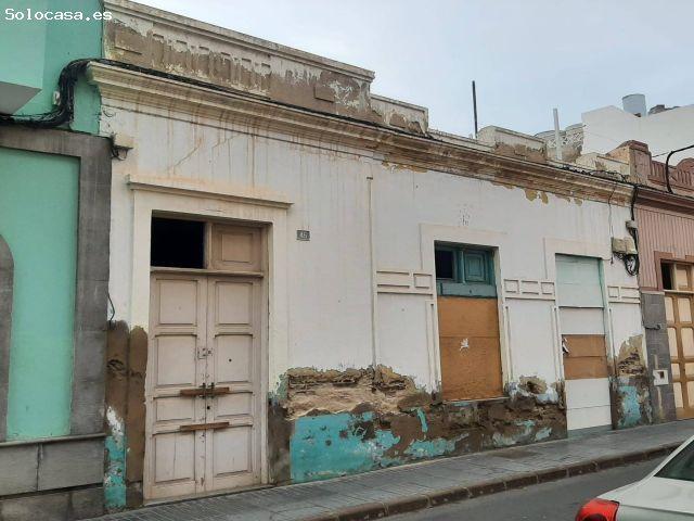 Solar urbano en venta en La Isleta – posibilidad de edificio o vivienda unifamiliar