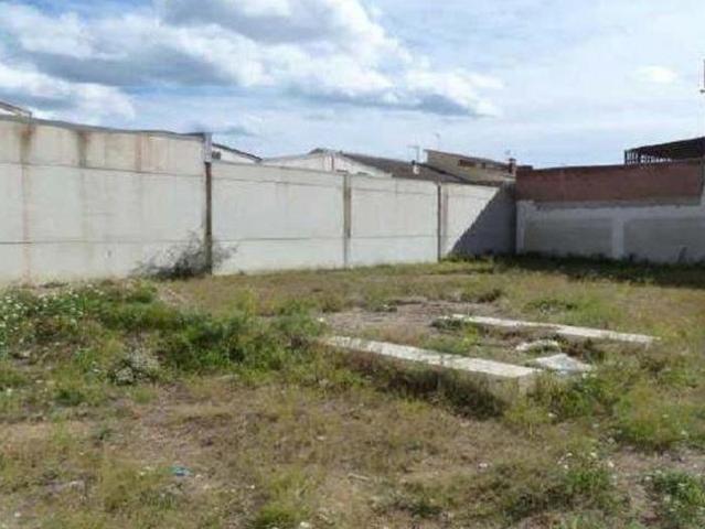 ️✨ Solar Urbano en Venta en Reus – Excelente Oportunidad ✨️
