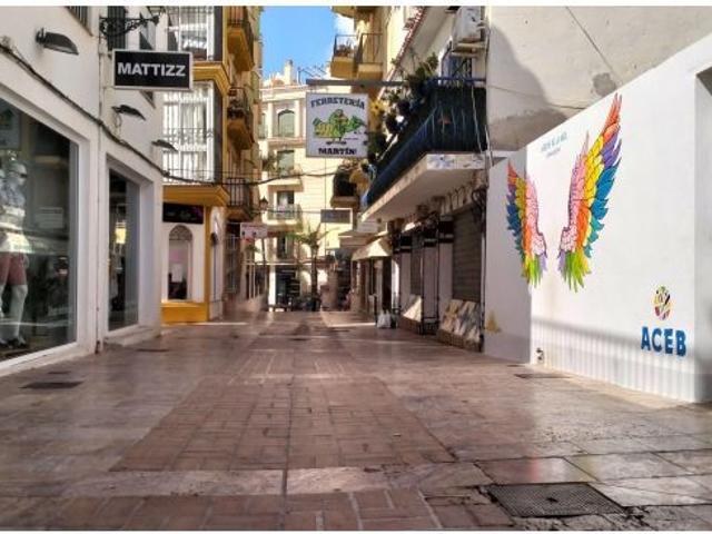 Solar urbano edificable en esquina Casco Histórico Arroyo de la miel