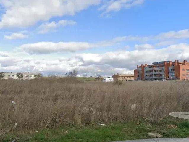 Solar urbano residencial en Villanueva de la Torre