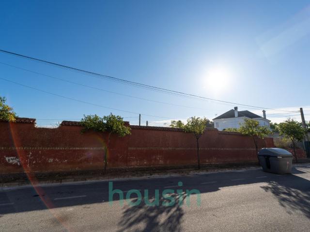 SOLAR URBANO TORREQUINTO ALCALÁ DE GUADAIRA SEVILLA