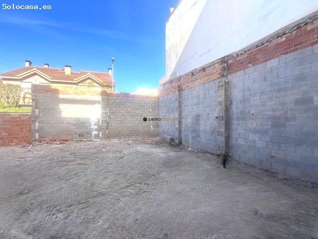 SOLAR URBANIZABLE ZONA CLUB DE CAMPO