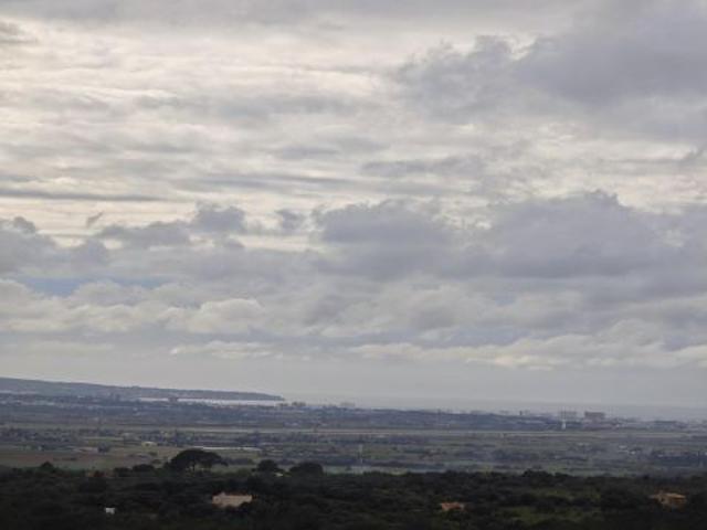 Solar con proyecto en enclave privilegiado en Puntiró con vistas panorámicas