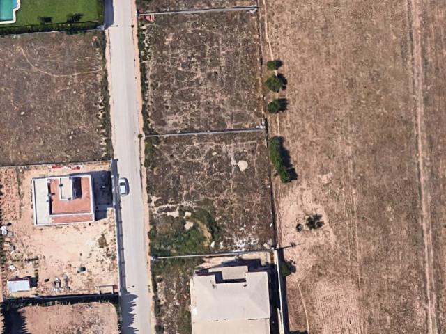 SOLAR DE 500M2 A 4KM DE ALBACETE!