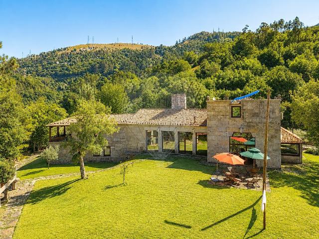 Solar de luxo à venda em Louredo, Vieira do Minho RE/MAX Portugal