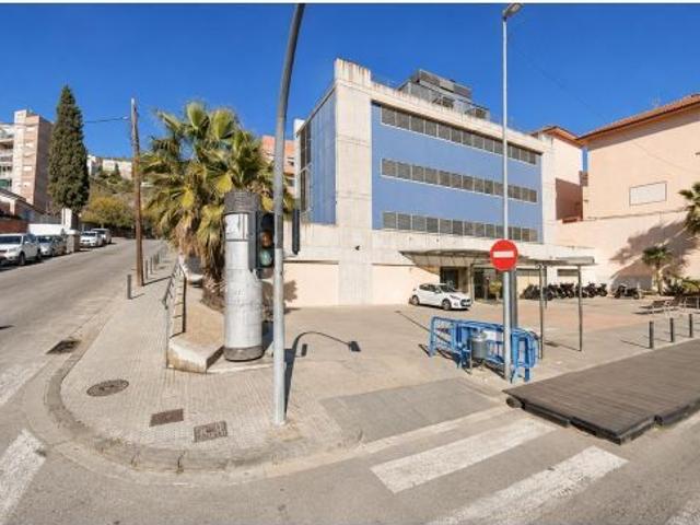 SOLAR EDIFICABLE EN SANTA COLOMA DE GRAMENET – ZONA SINGUERLÍN