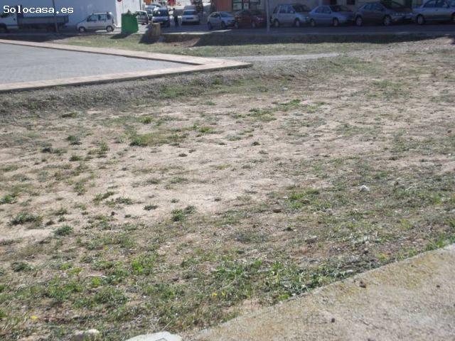 SOLAR EN VENTA VALL DALBA CENTRICO