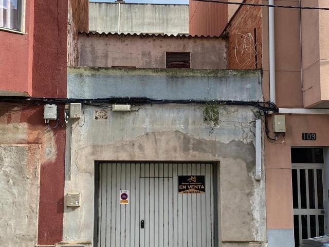 SOLAR EN VENTA AMPOSTA