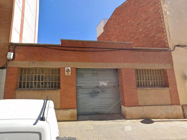Solar en venta en Terrassa, de 266 m² por 450.000