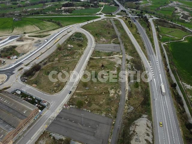 Solar en venta en Torelló, de 3.104 m² por 776.000