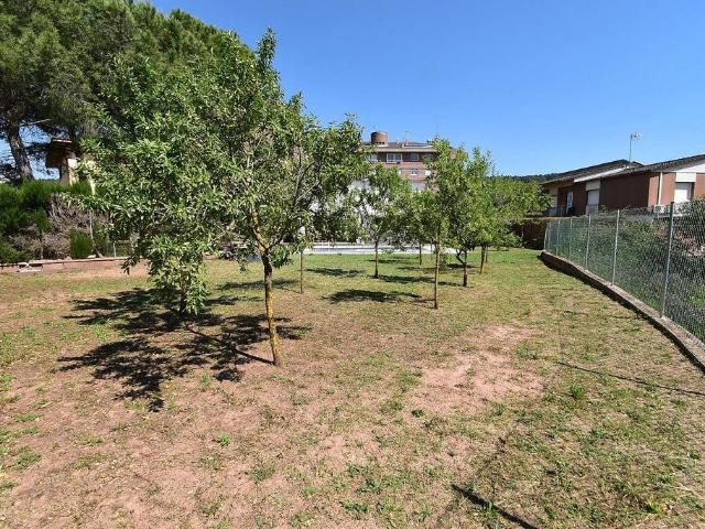 Solar en venta en Artés, de 349 m² por 150.000