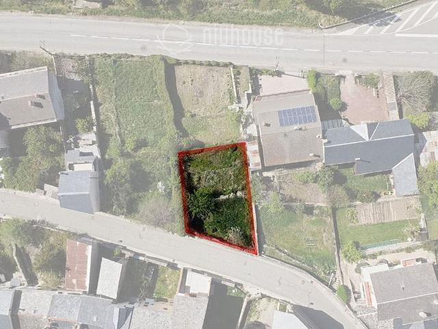 Solar en venta en avenida Du Belvédère de Cerdagne, Enveig/Enveitg, de 230 m² por 80.000
