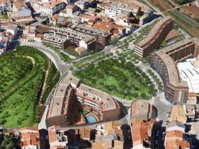 Solar en venta en avenida De Joncadella, Manresa, de 2.500 m² por 425.000