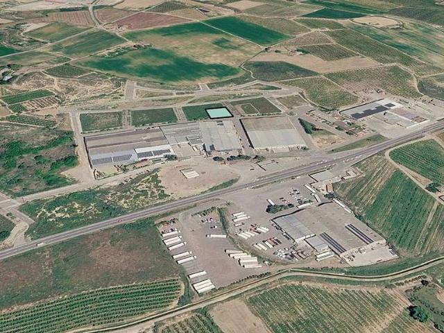 Solar en venta en avenida De Valmanya, Alcarràs, de 1.199 m² por 109.300