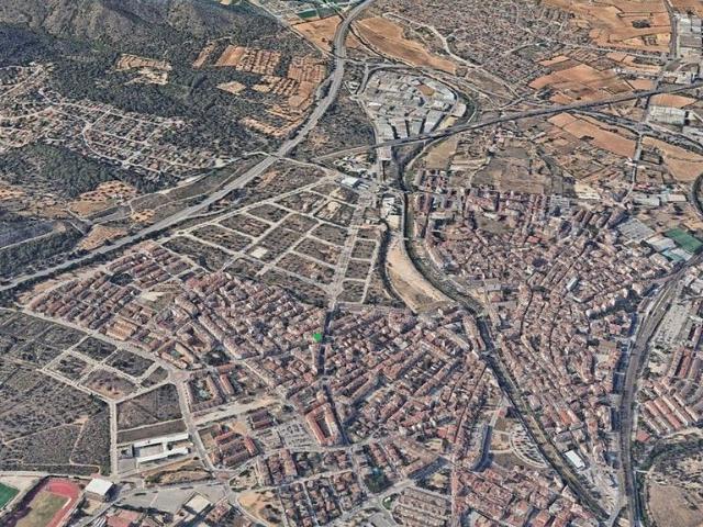 Solar en venta en avenida Del Baix Penedès, Vendrell, El, de 140 m² por 172.500