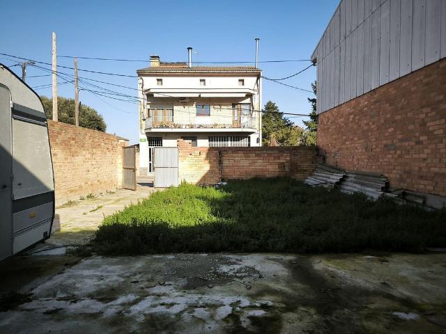 Solar en venta en Avinyó, de 350 m² por 110.000