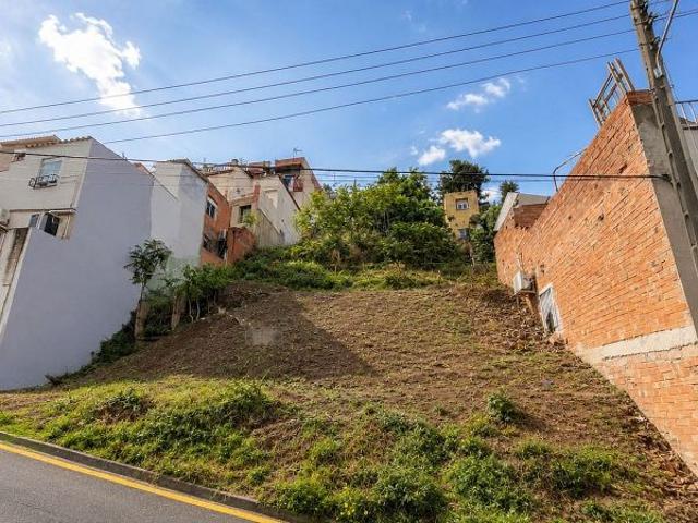 Solar en venta en Barcelona, de 552 m² por 100.000