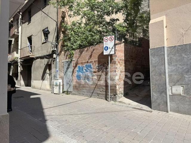 Solar en venta en Berga, de 64 m² por 45.000