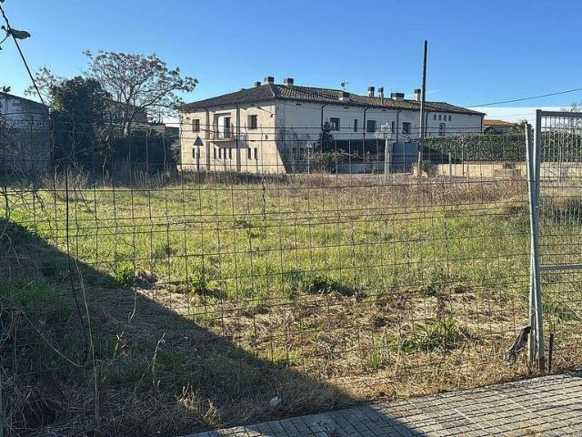 Solar en venta en calle De Figueres, Viladamat, de 859 m² por 175.000